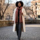 Eleganter Damen Tuch 215x105 burgunderrot Baumwolle Schal