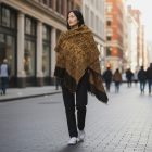 Eleganter Schal gold-schwarz 215x105 dünner Damenschal