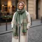 Großer Schal grün 215x105 großes Tuch für Damen und Herren