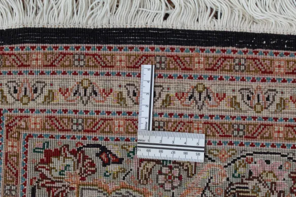 Perserteppiche – Kanten, Ecken, Fransen